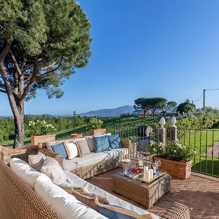 Fattoria Camigliano, Luxury With Pool Inside A Wine Estate 빌라 카판노리