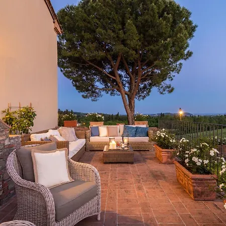 Fattoria Camigliano, Luxury With Pool Inside A Wine Estate Villa Capannori