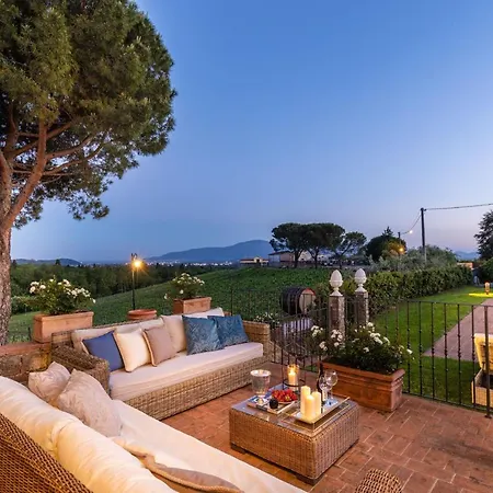 Fattoria Camigliano, Luxury With Pool Inside A Wine Estate Capannori